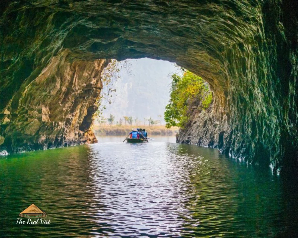 Ninh Binh Caves